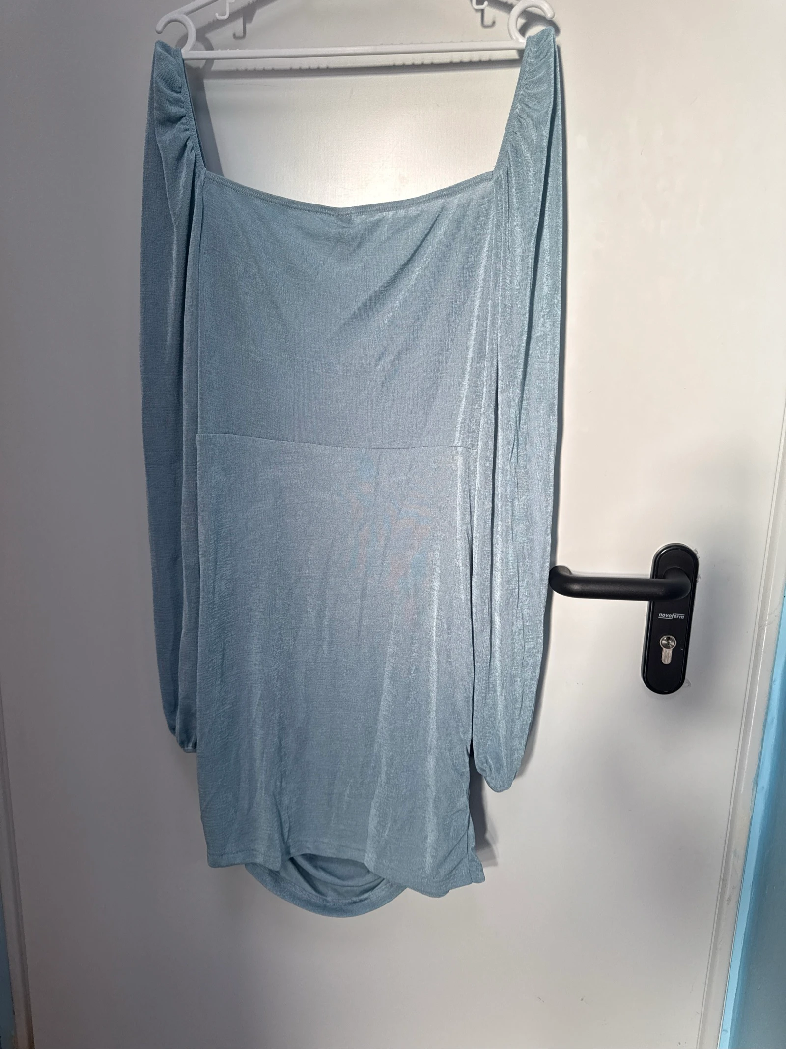 Vestido mini franzido Cider azul céu manga larga tamanho G novo com etiqueta – photo 6
